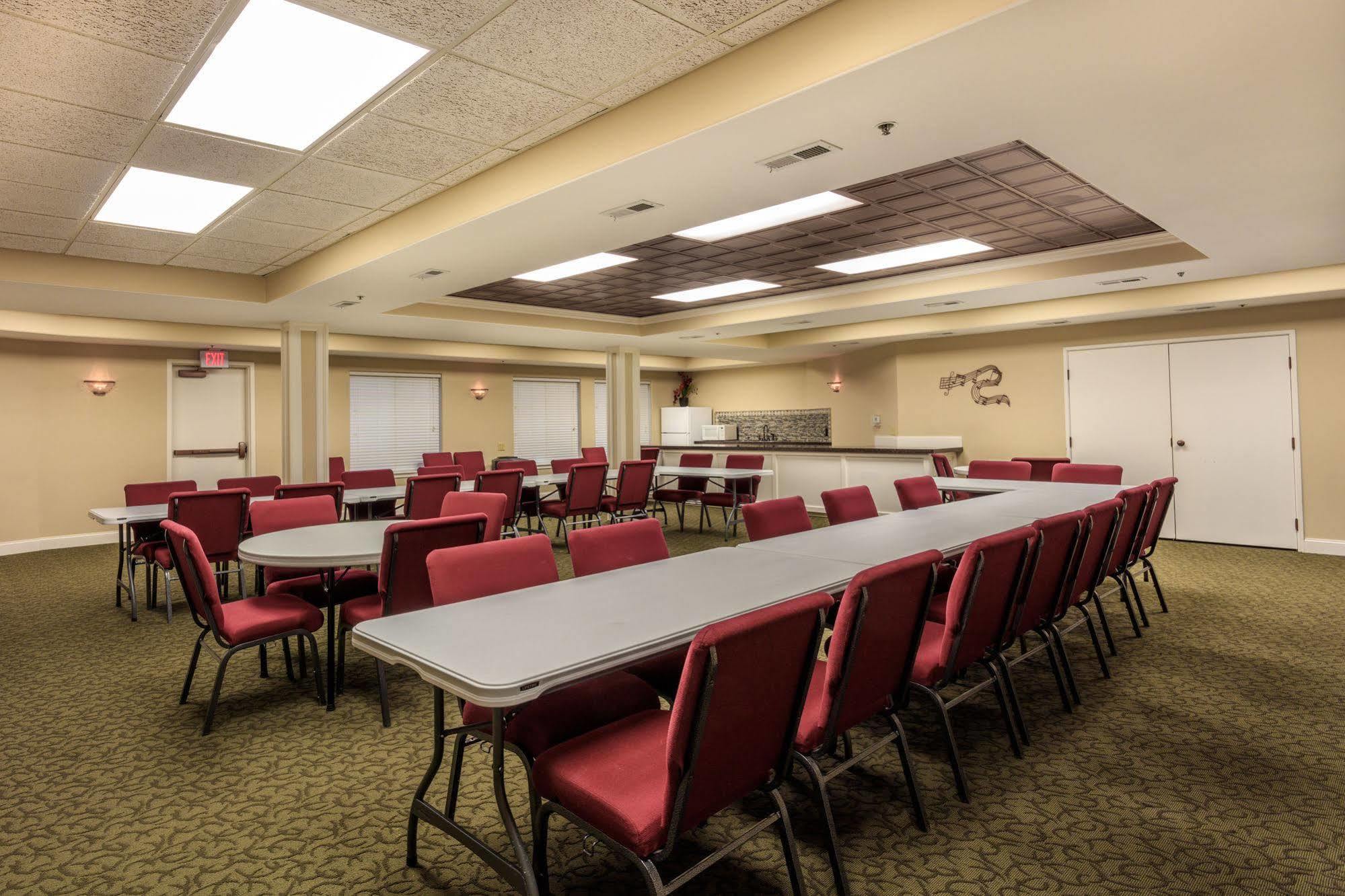 Hotel Towers Branson