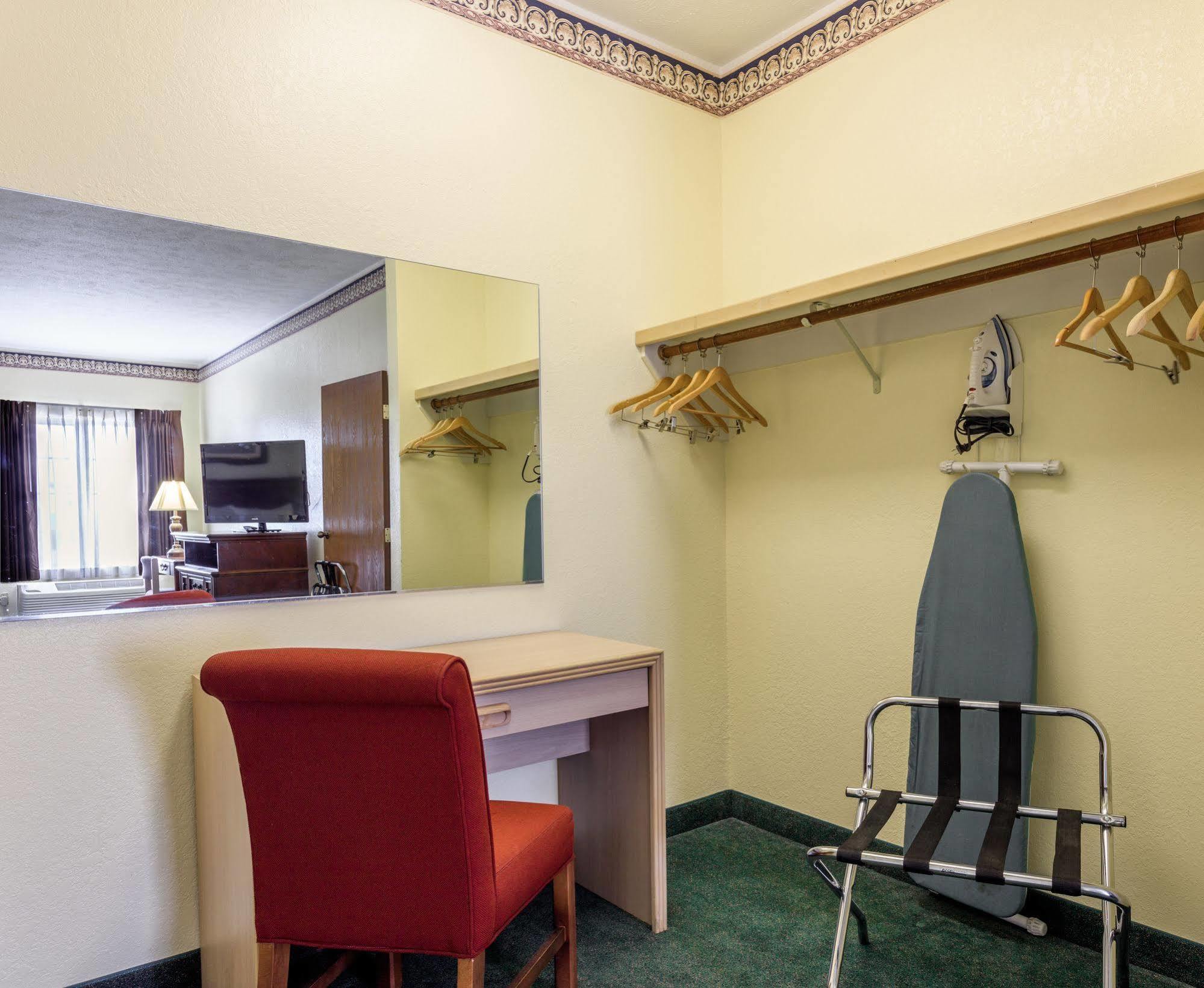 Hotel Towers Branson