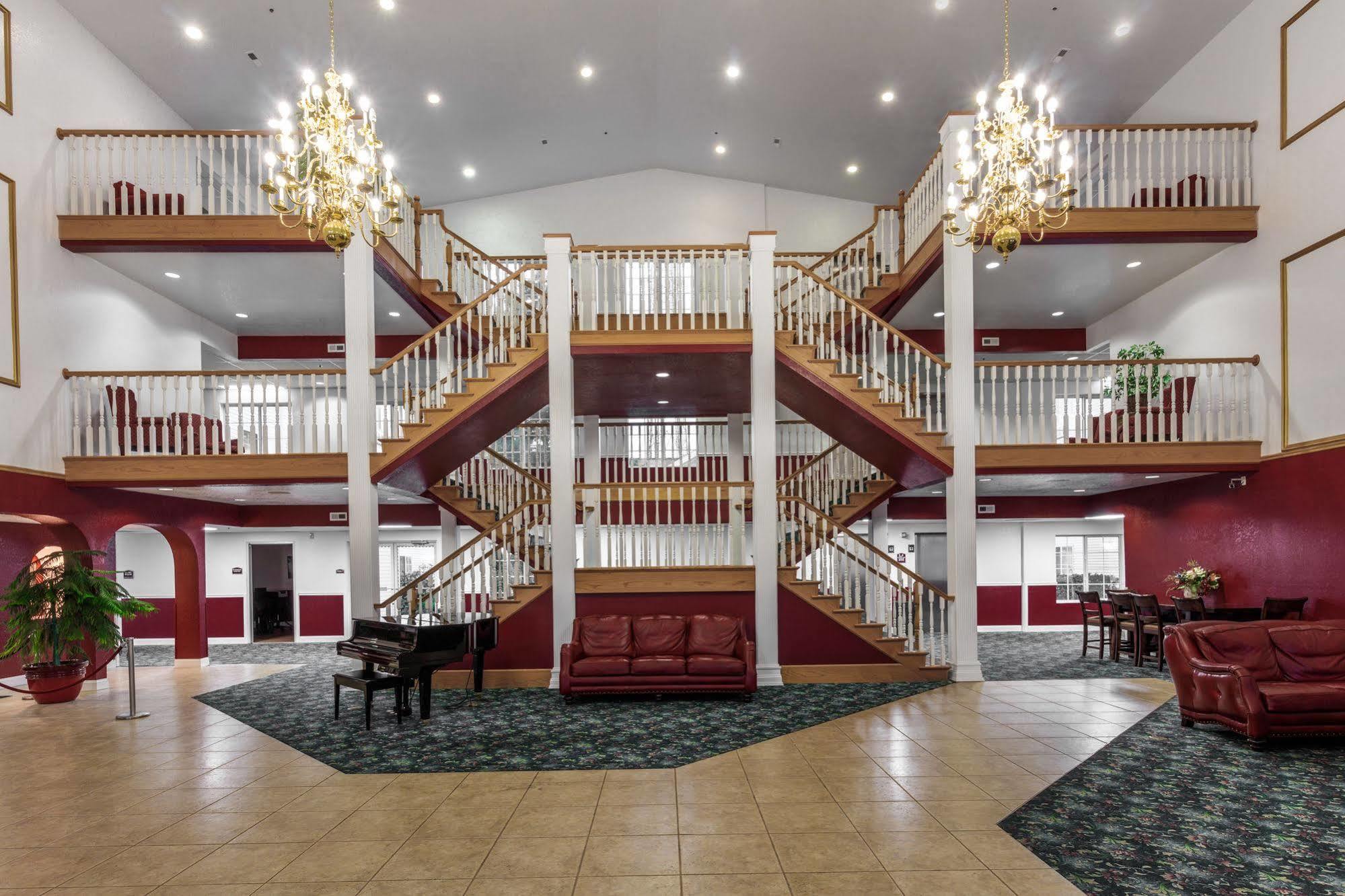 Towers Hotel Branson