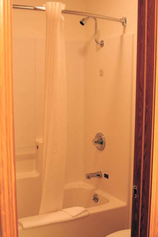 Brookwood Motel