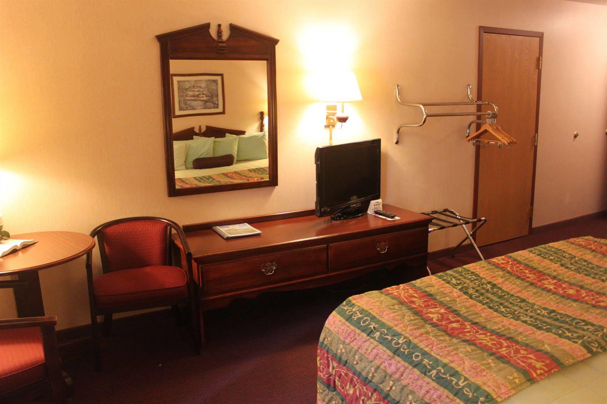 Scenic Hills Hotel