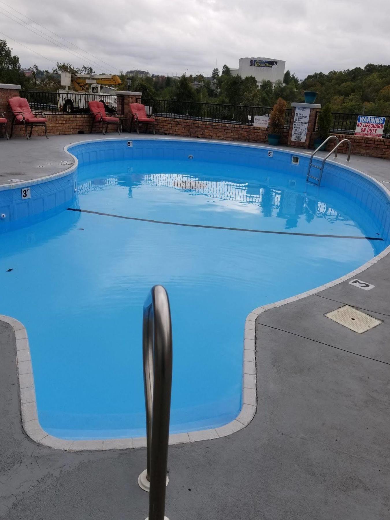 Rodeway Branson, Brick House 3*