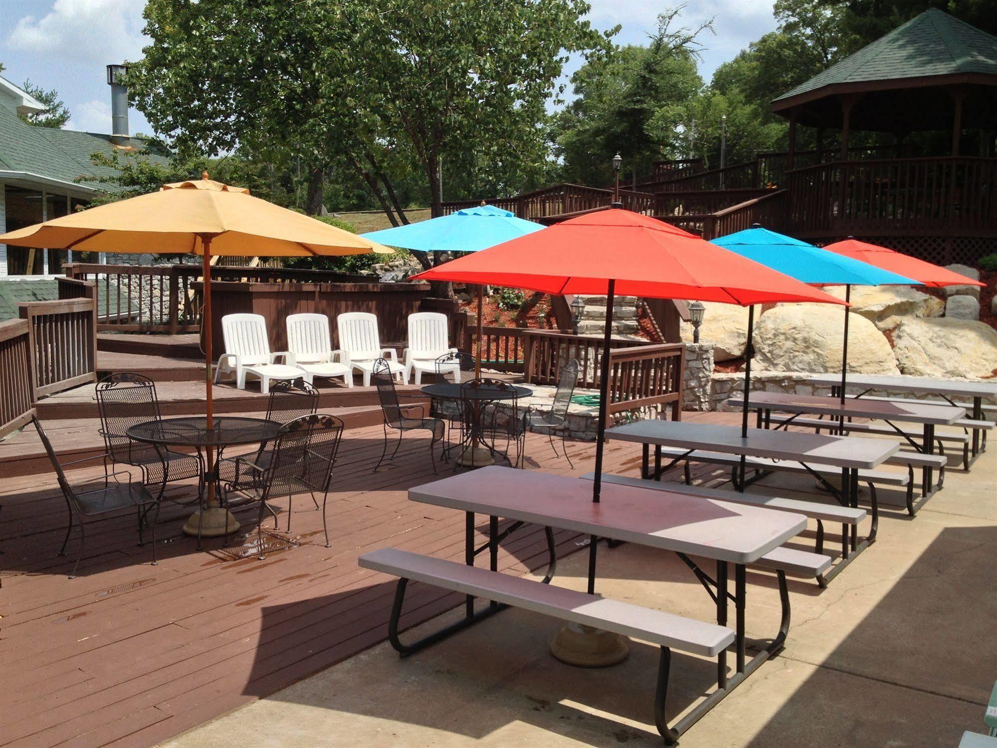 The Stone Castle & Conference Center Hotel Branson