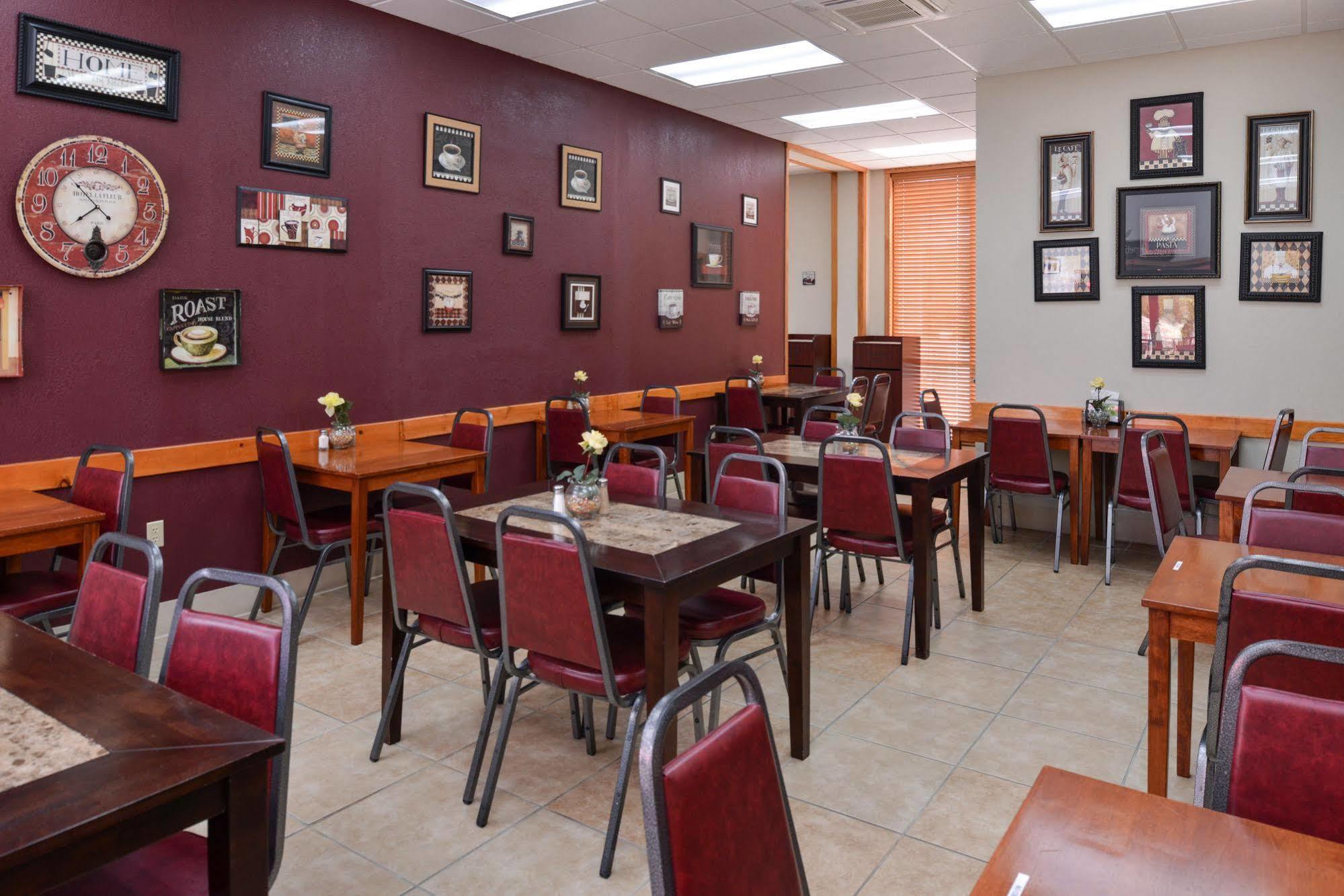 Ramada By Wyndham 3* Branson