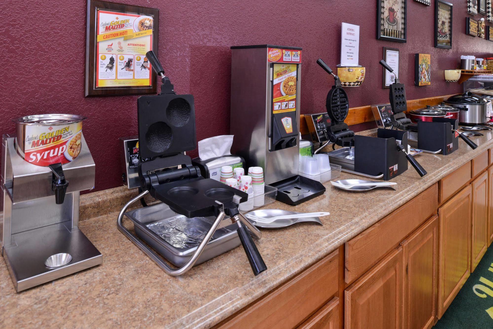 Ramada By Wyndham 3*