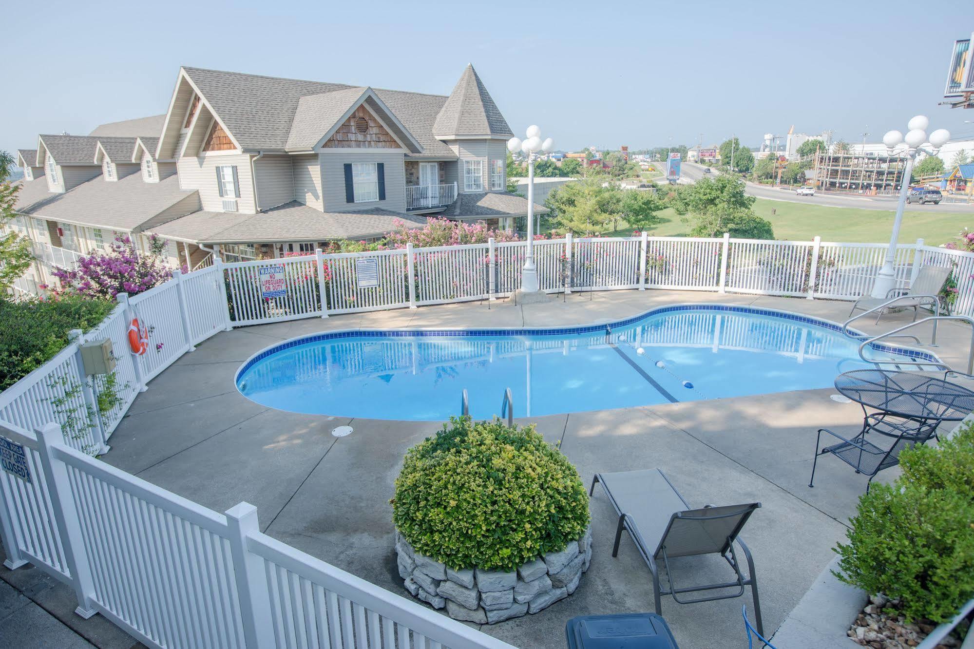 Gazebo Inn