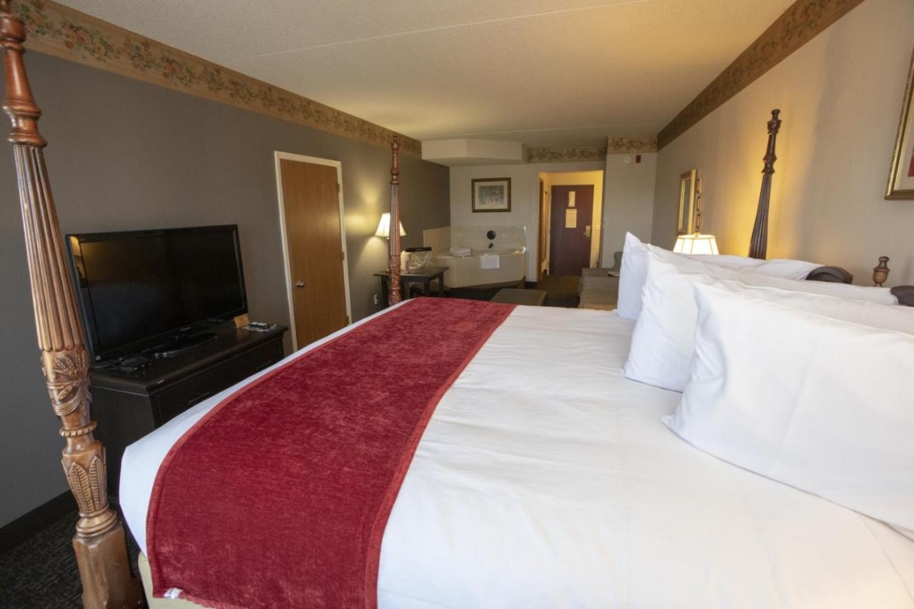 Grand Victorian Hotel 3*