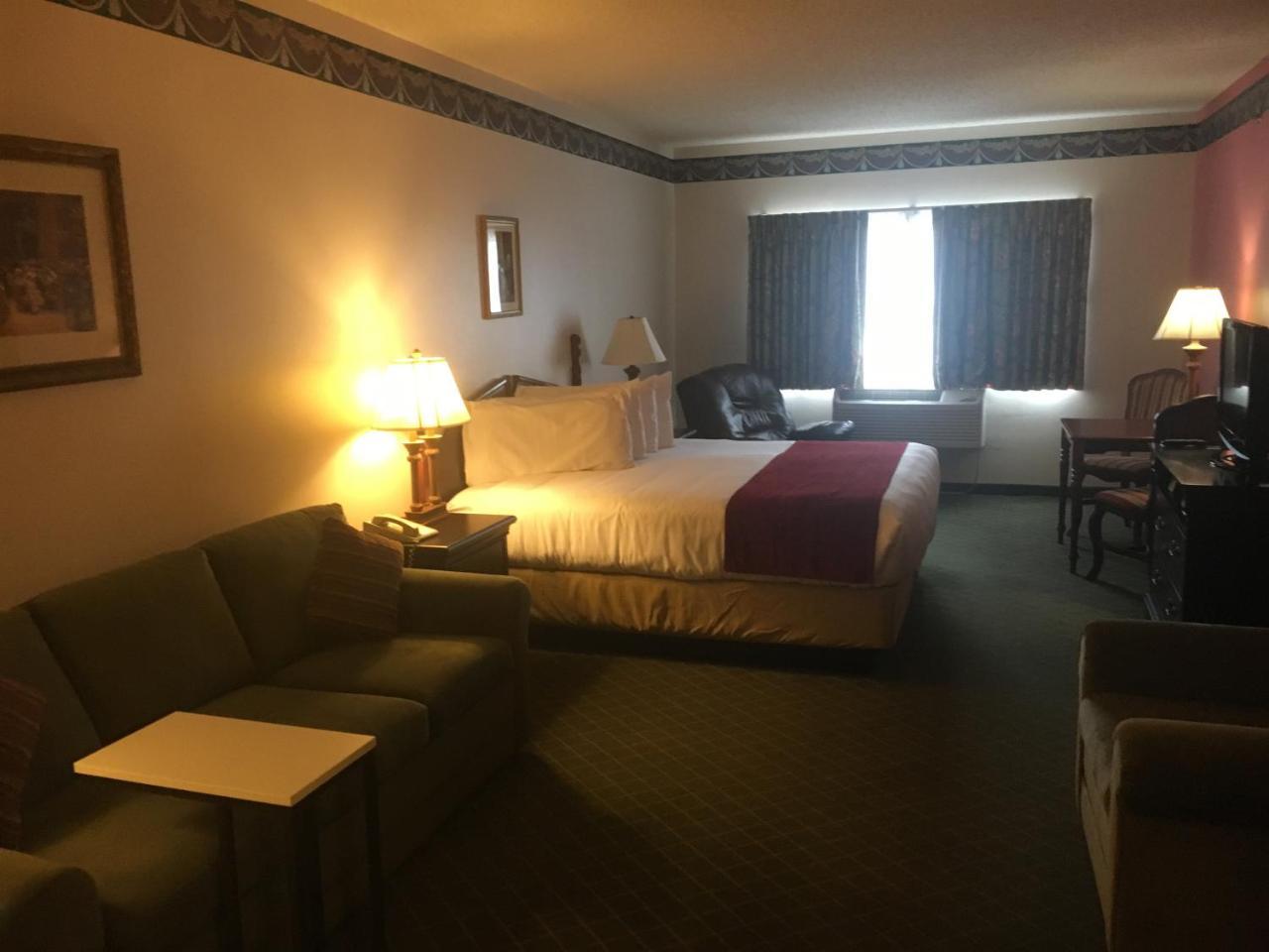 Hotel Grand Victorian 3*