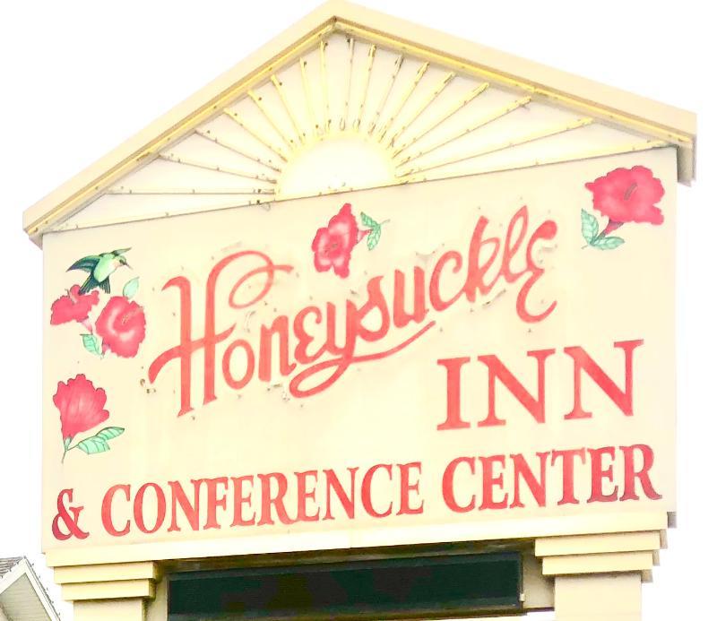 Honeysuckle & Conference Center 2*