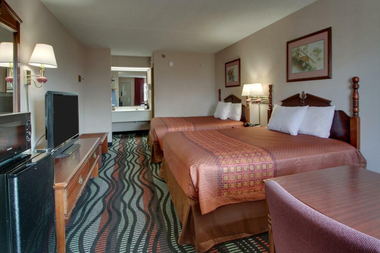 Angel - Hotel Branson