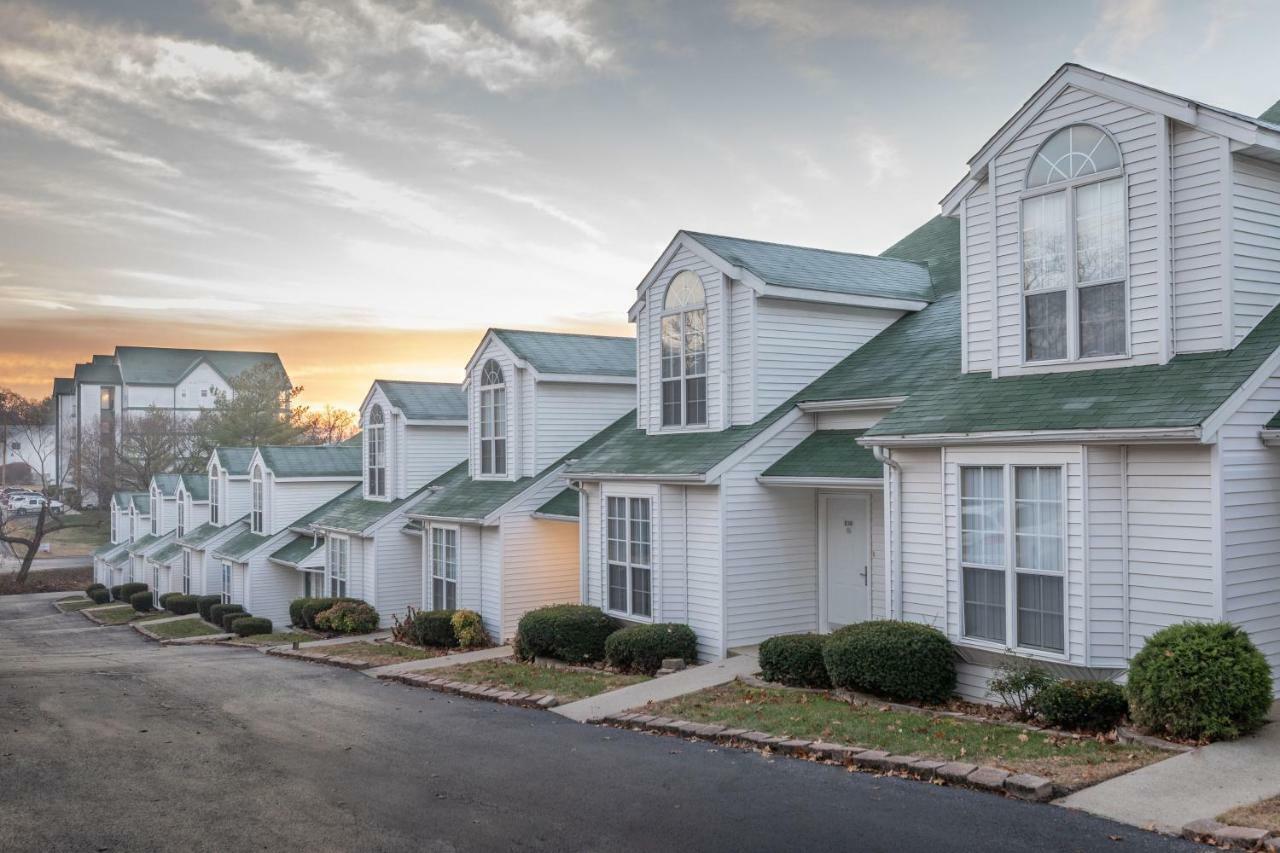 Aparthotel Surrey Townhomes By Capital Vacations Branson