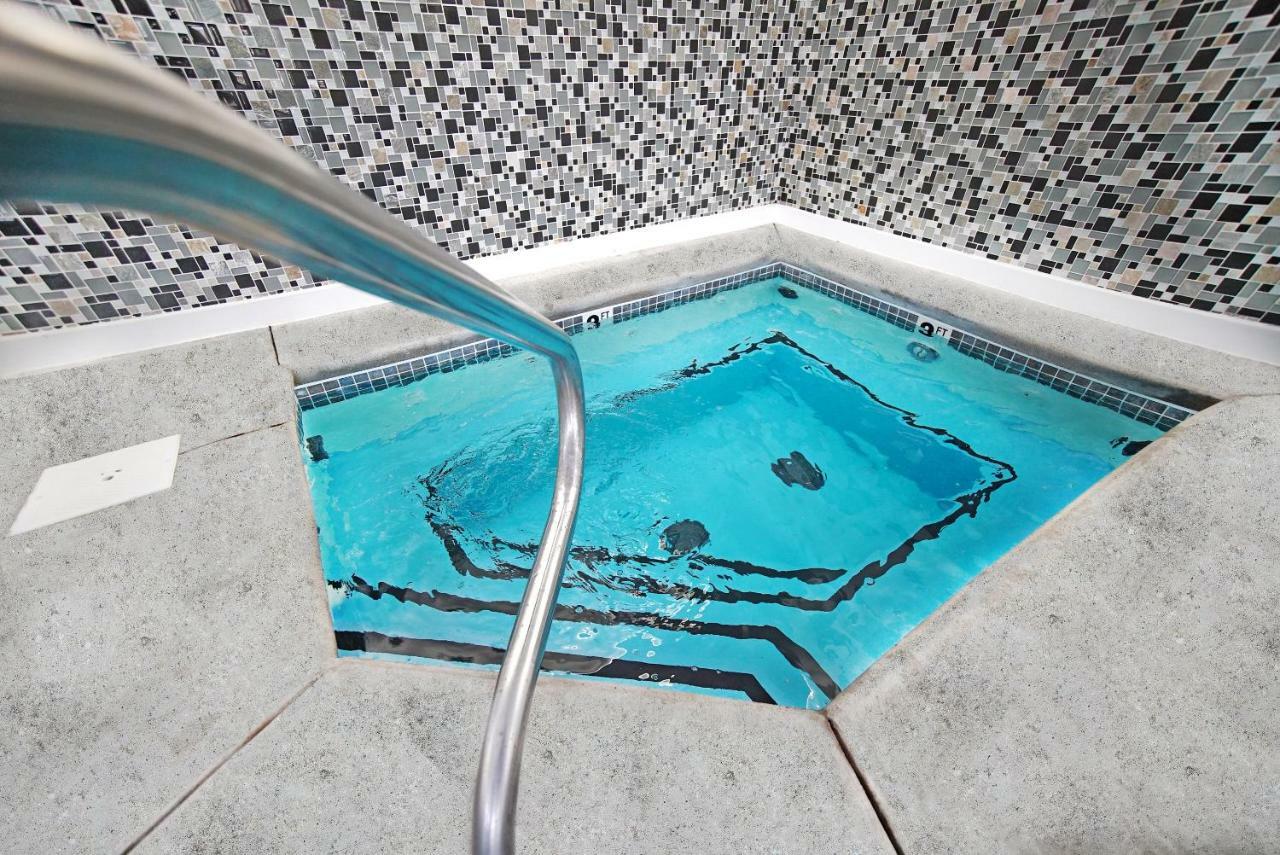 The Stone Castle & Conference Center Hotel Branson