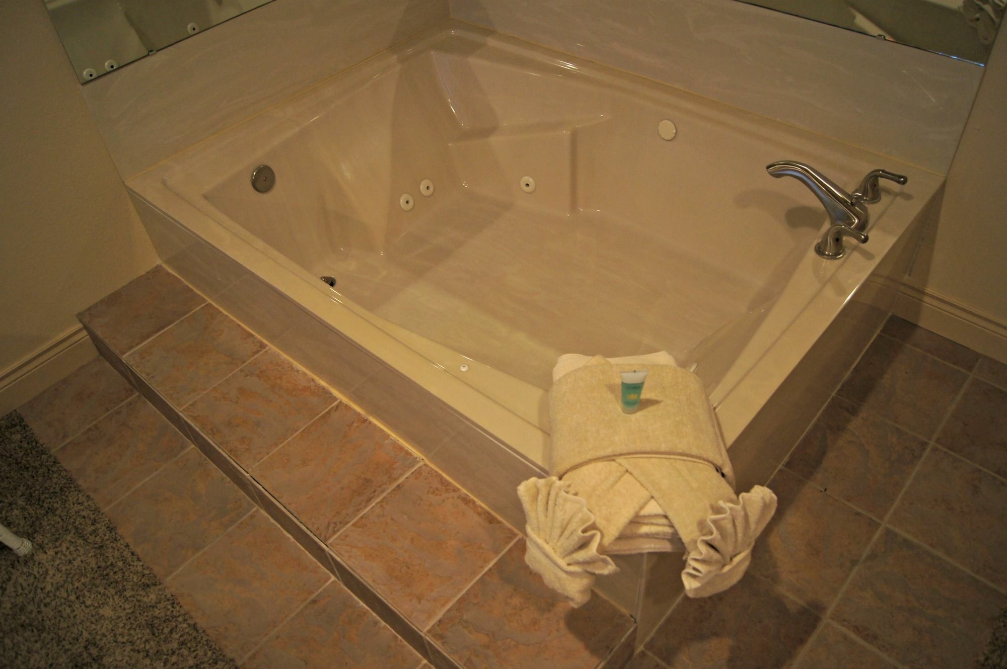 Nightly 4* Branson