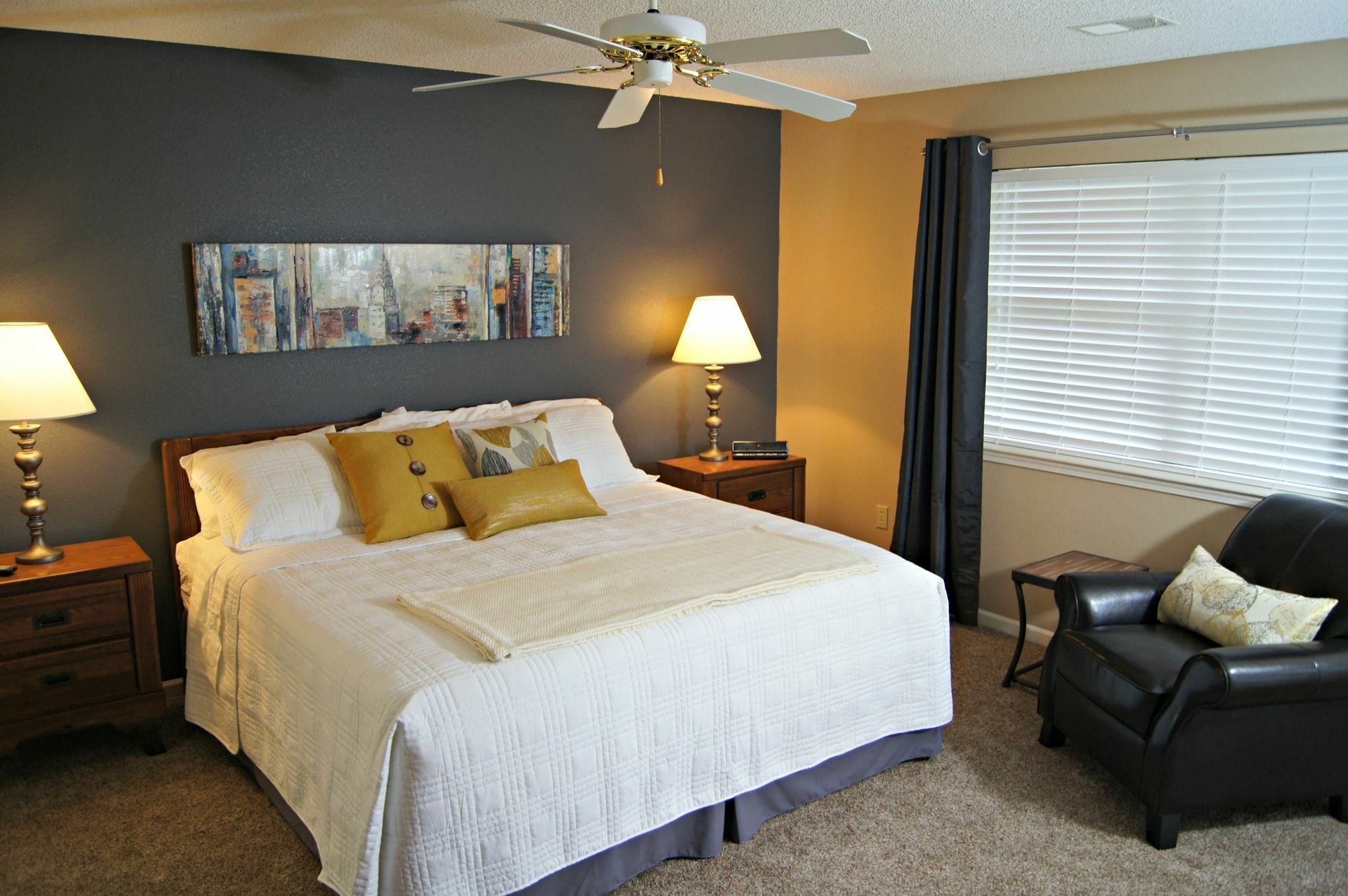Nightly Hotel 4*