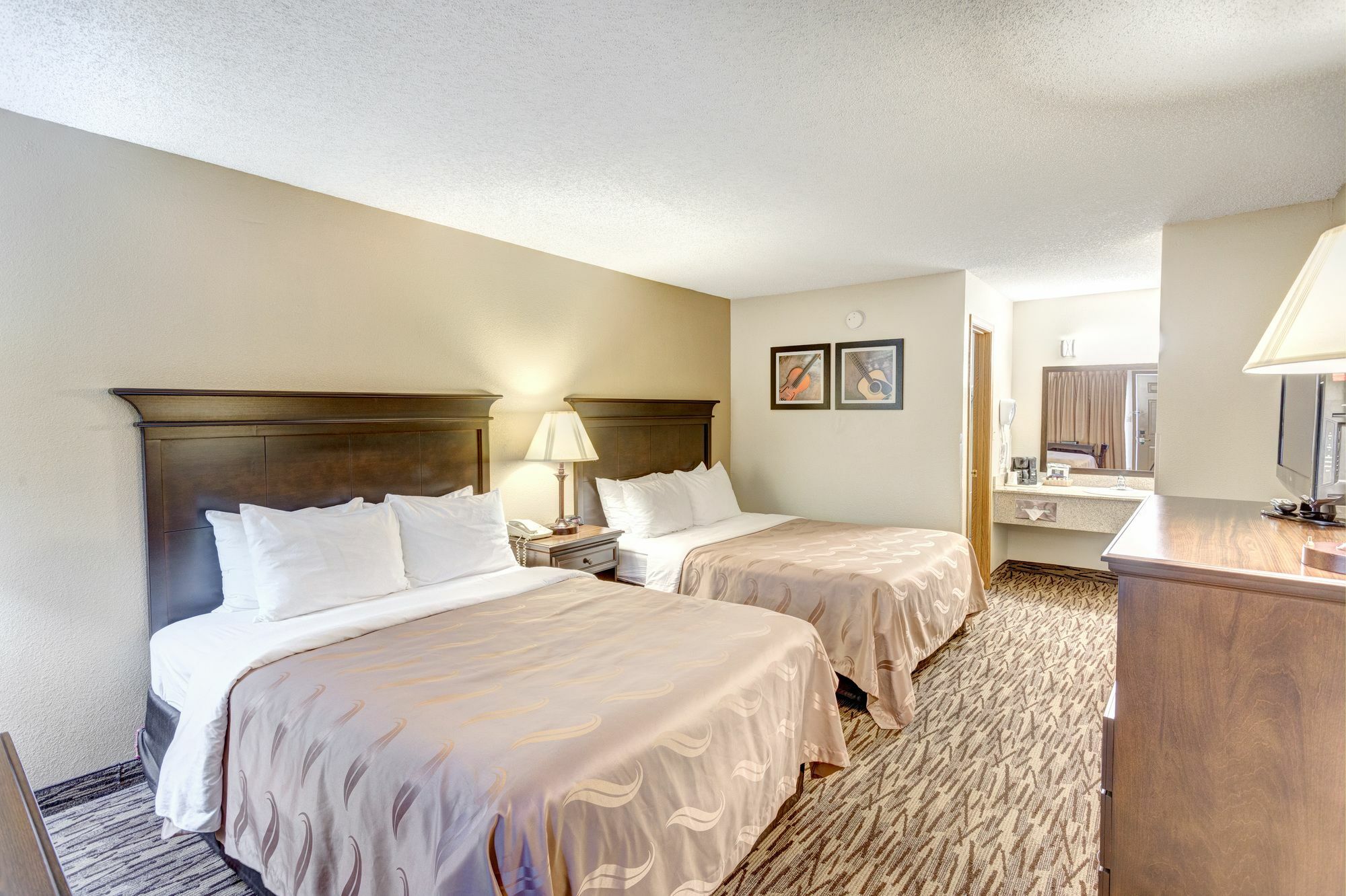 Quality West Inn