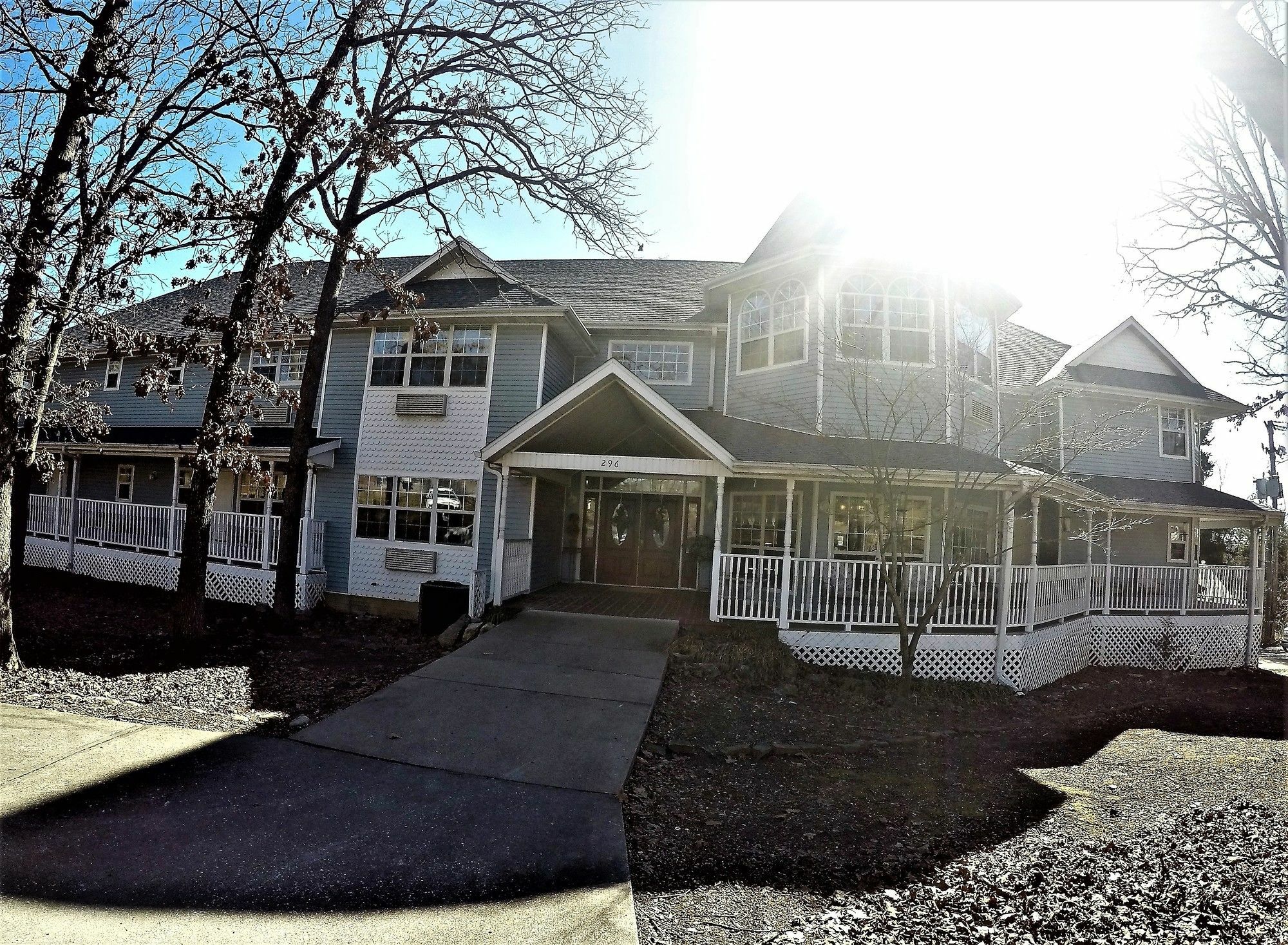 Bradford House 3*