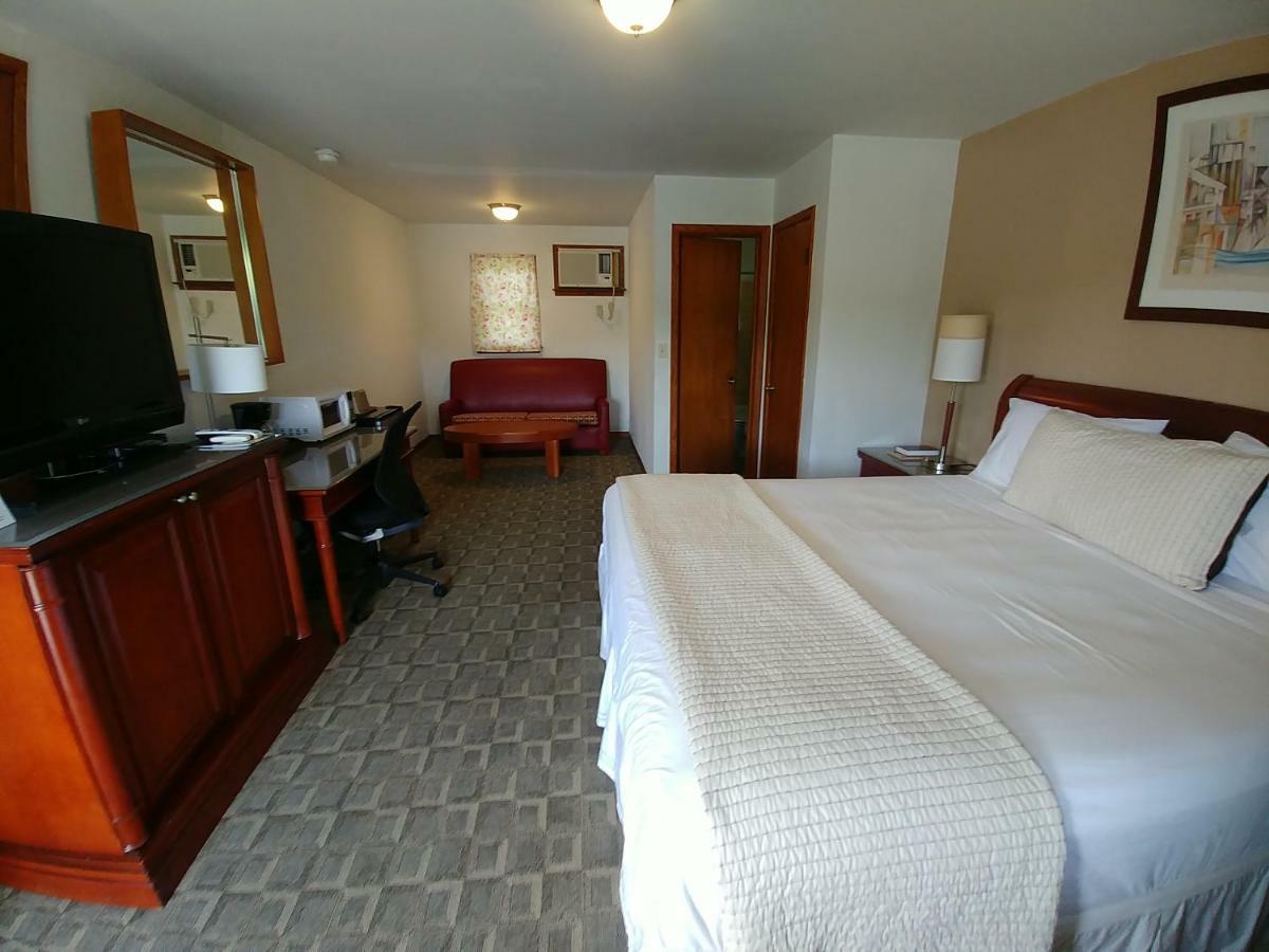 Walnut Lane Motel