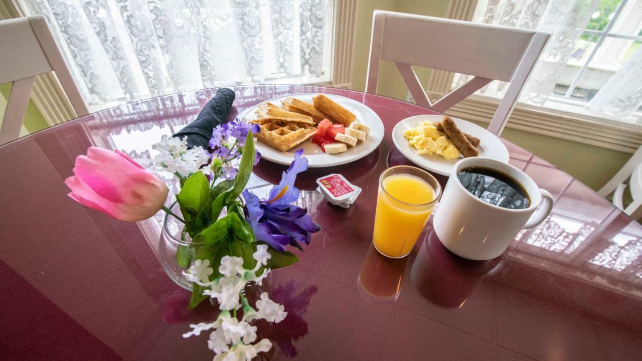 Hotel Grand Victorian Branson