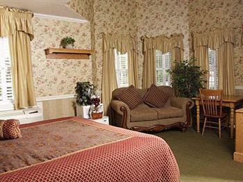 Gazebo Inn