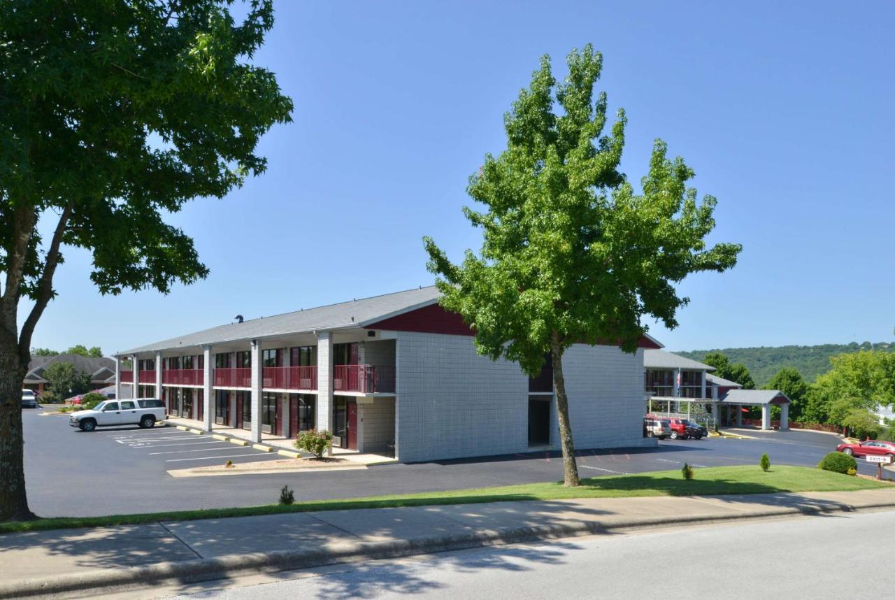 Ramada By Wyndham 3* Branson