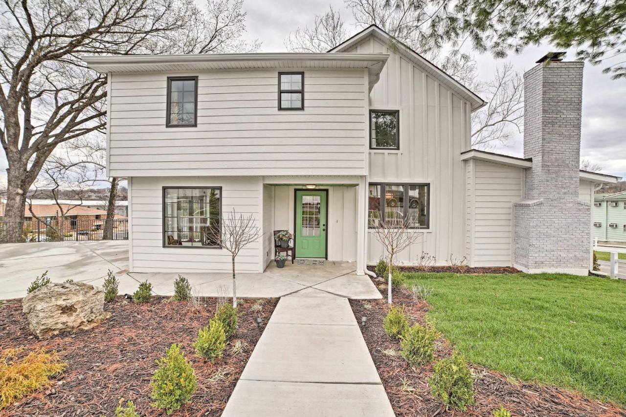 Downtown With Pool Near The Landing! * Branson