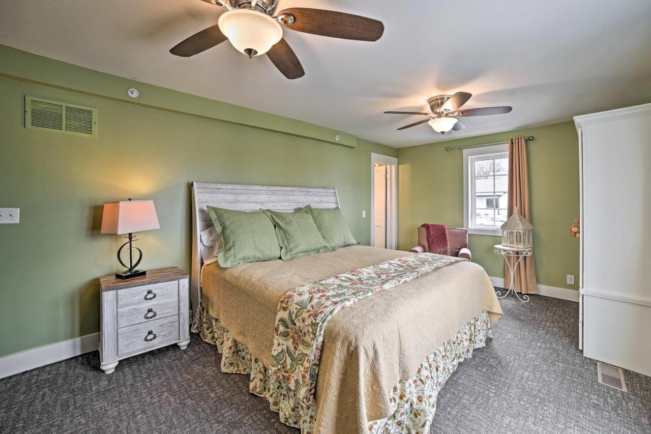 Holiday home Downtown With Pool Near The Landing! Branson