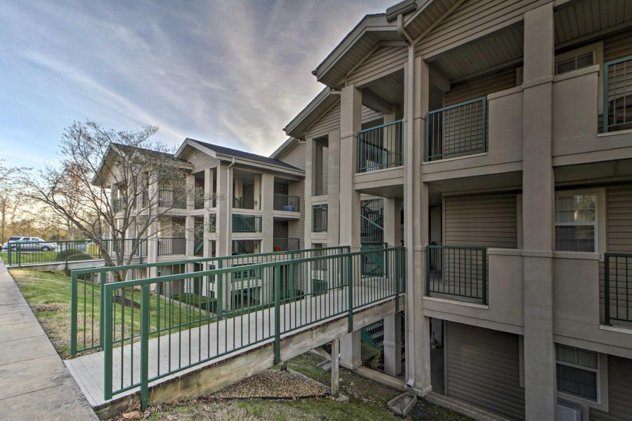 Stylish 3 Mi To Downtown Branson! * Branson