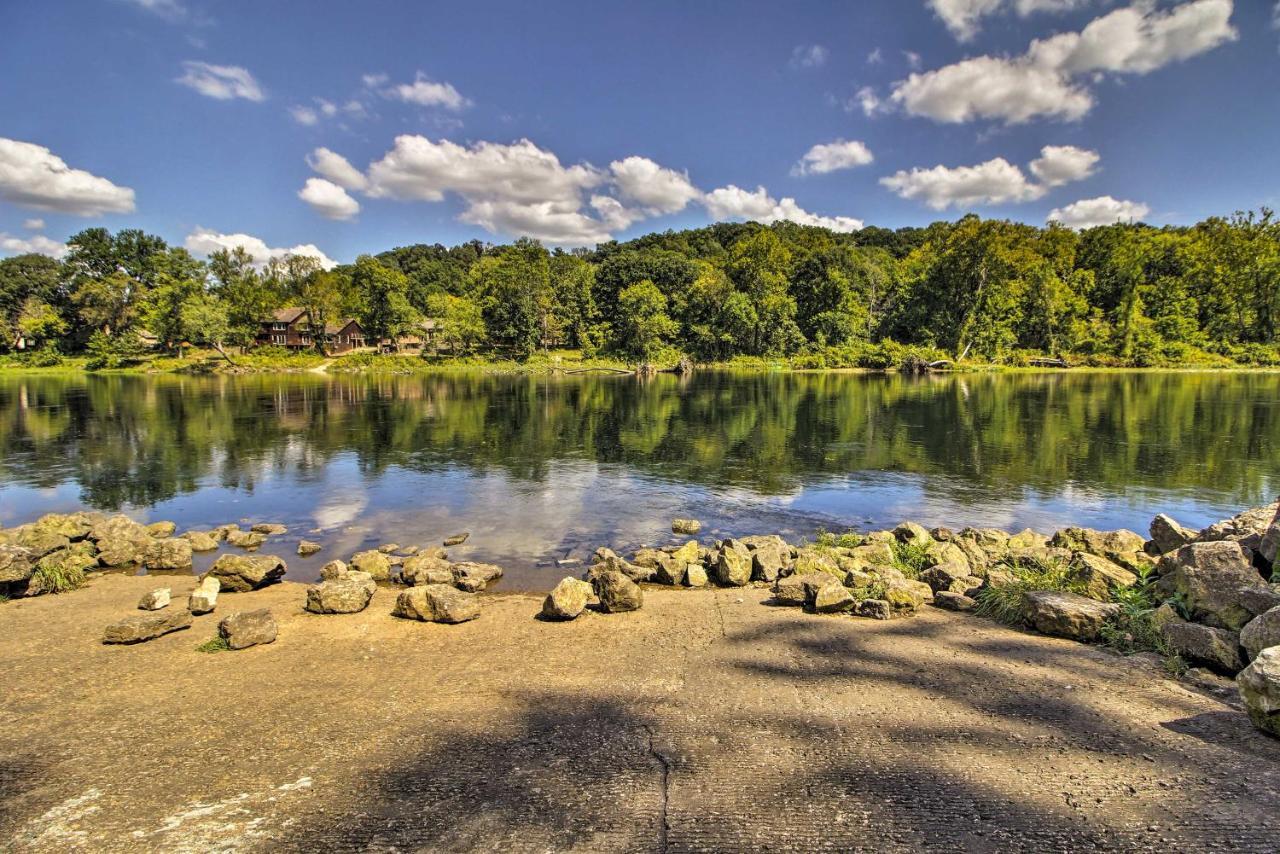 Lakefront Getaway Near Marina And Fishing! Apartment *