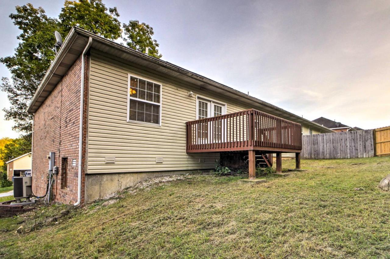 With Deck Walk To The Strip And Creek! Branson