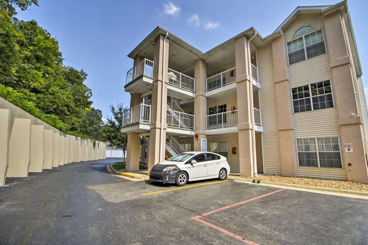Apartment Vacation With Sunroom And Water Views Branson