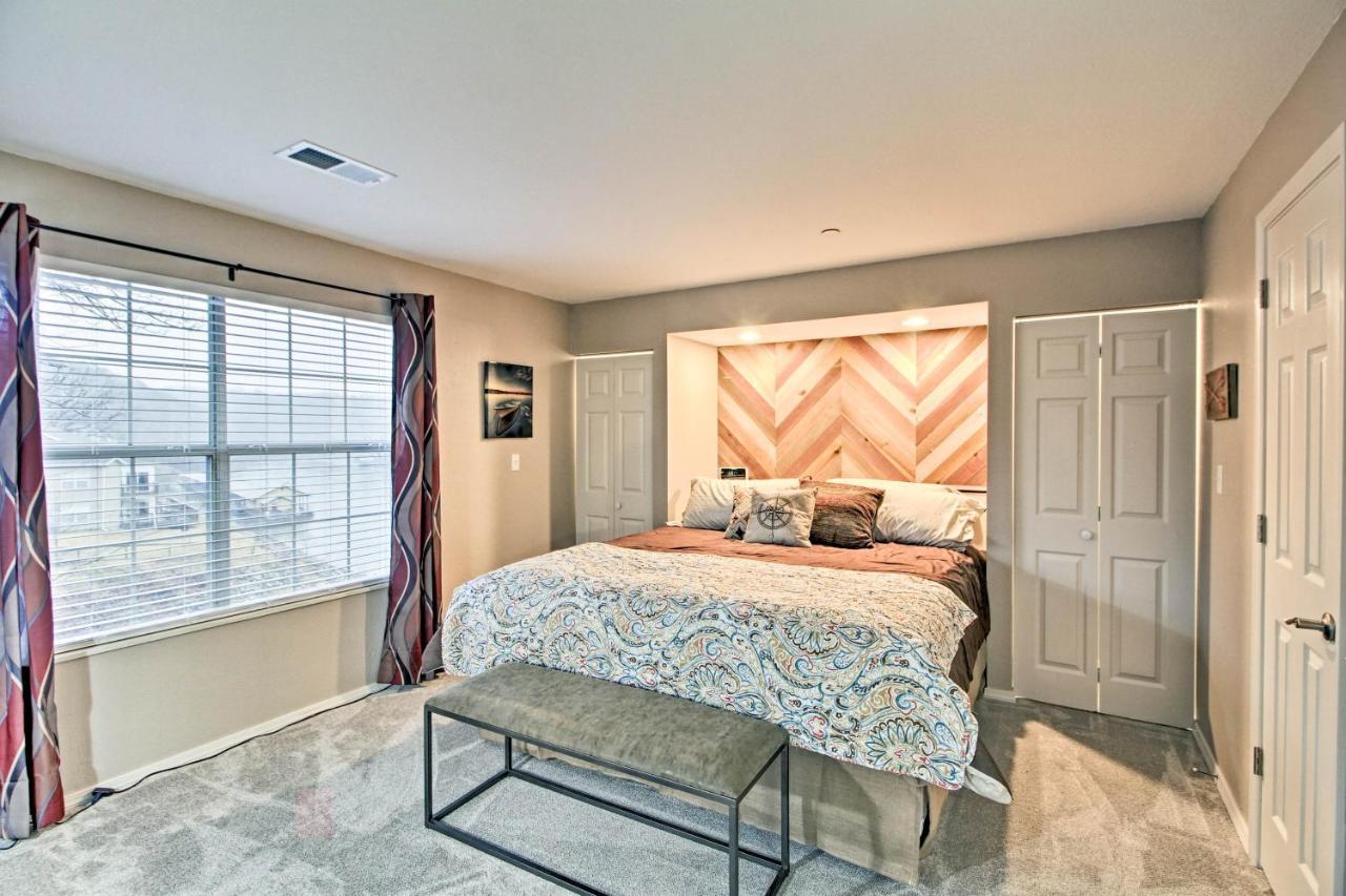 Updated Taneycomo With Screened Porch! * Branson