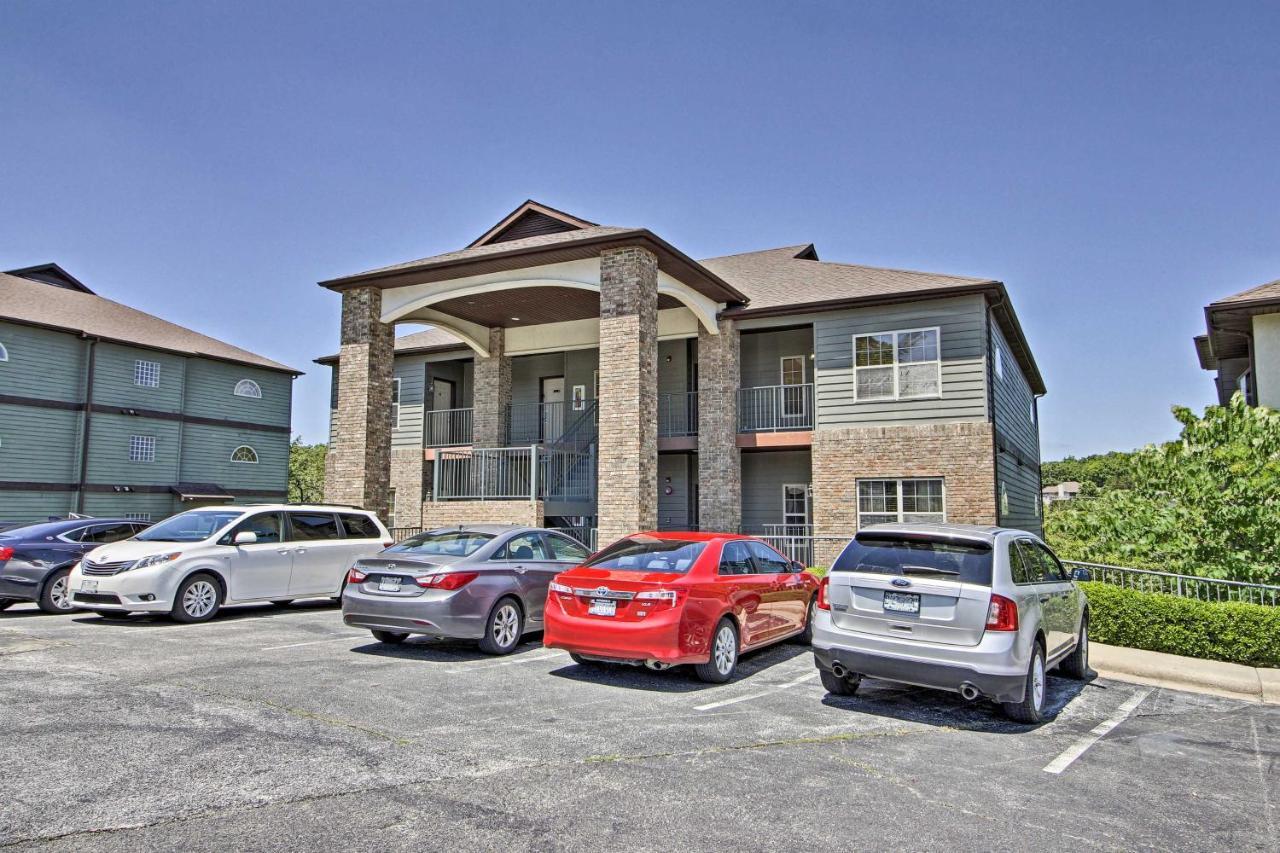 Walk-in Condo, Near Silver Dollar * Branson
