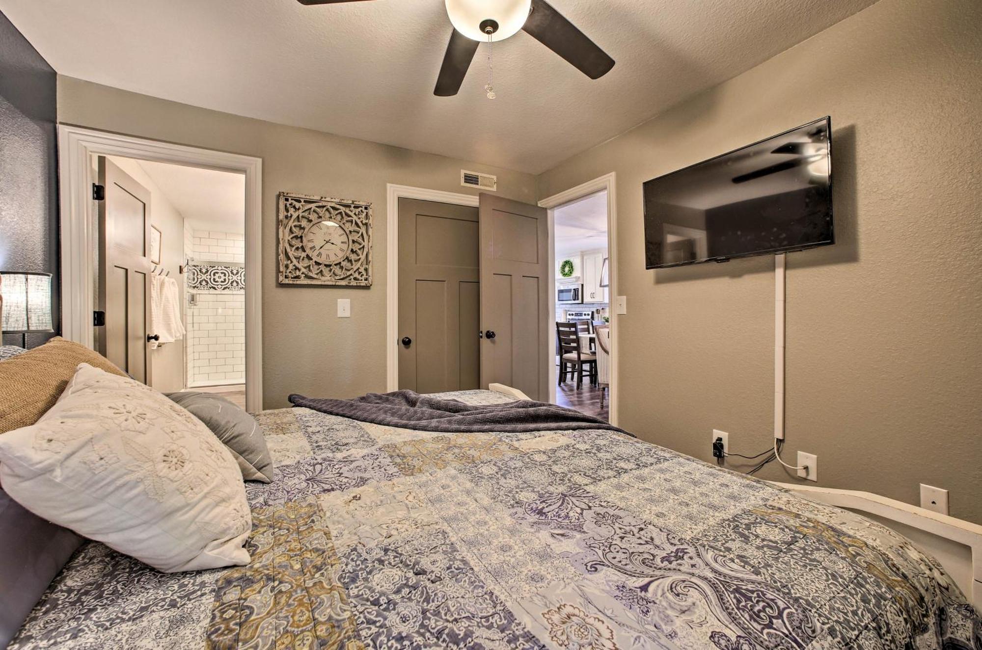 Apartment About 2 Mi To Silver Dollar City! *