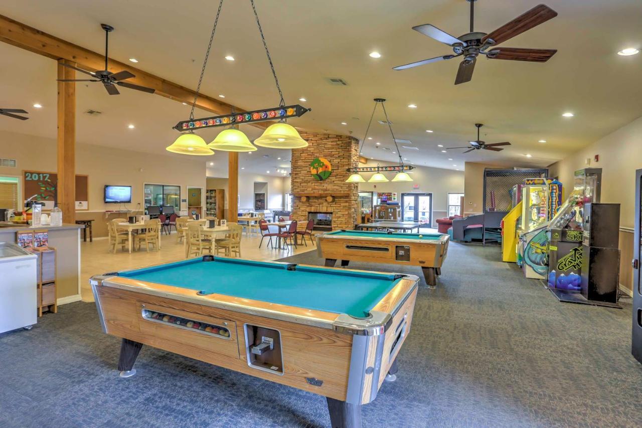 The Ridge With Pools And Golf Course! Apartment