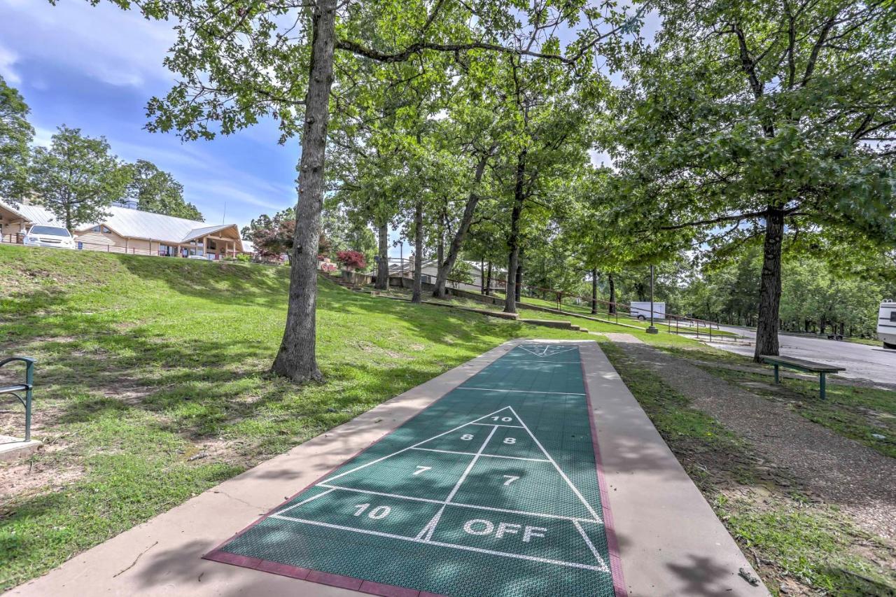 The Ridge With Pools And Golf Course! Apartment