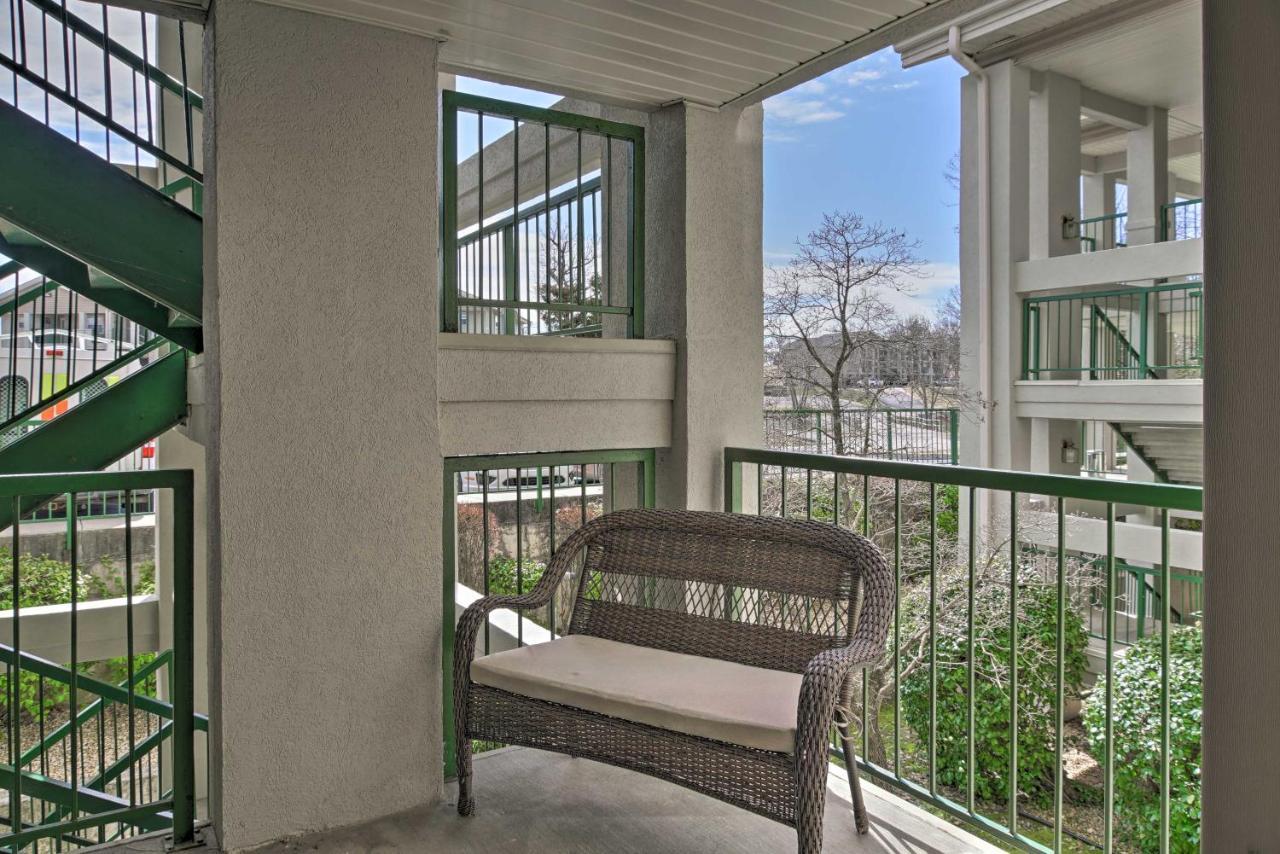 Ideally Located 3 Miles To Downtown! *