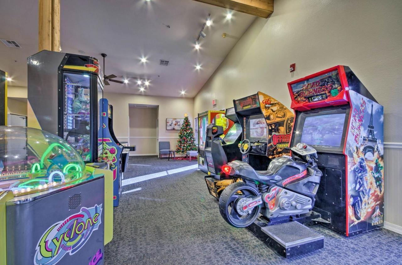 Ideally Located 3 Miles To Downtown! * Branson