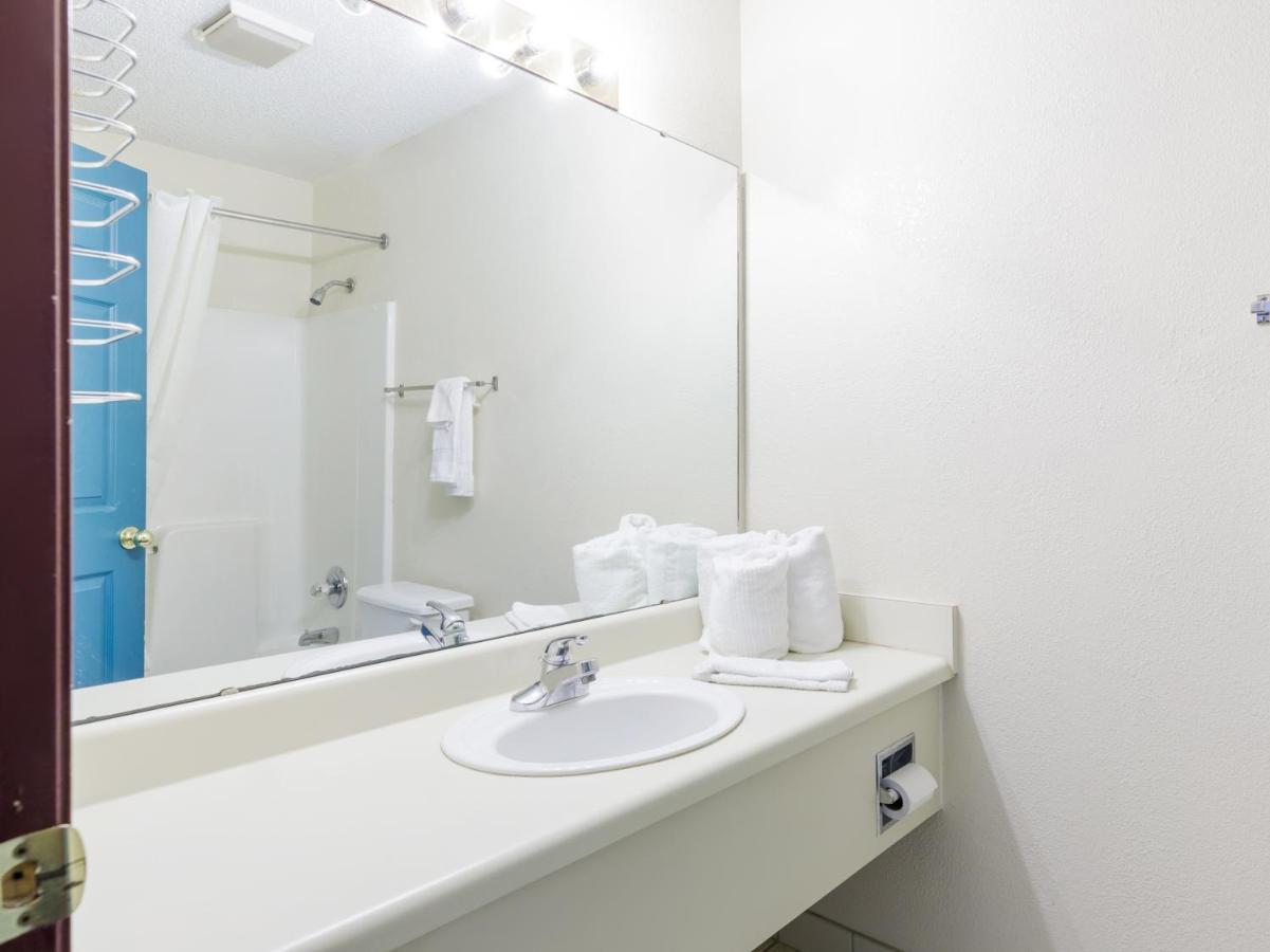 Hotel Oyo Hotel Branson Victorian Palace Branson