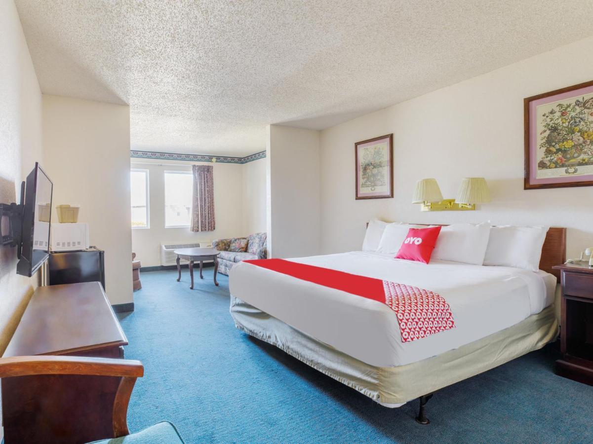 Oyo Hotel Branson Victorian Palace Hotel Branson