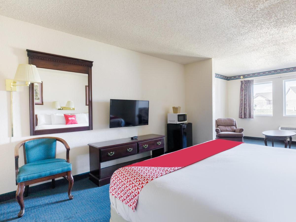 Oyo Hotel Branson Victorian Palace Hotel