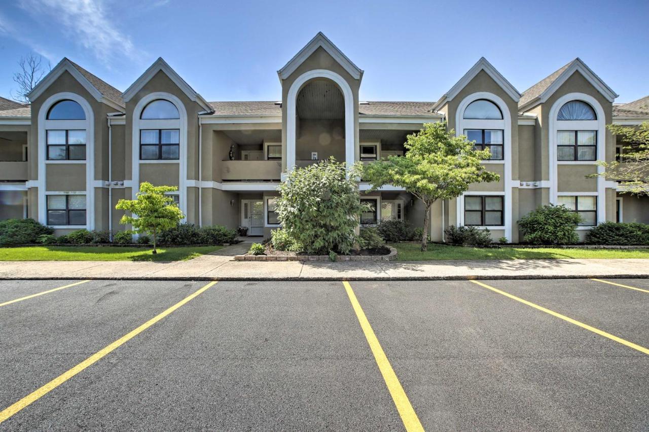 With Views 5 Mi To Strip! Apartment Branson