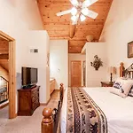Cabins At Grand Mountain
