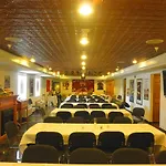 Boxcar Willie Inn