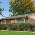 Comfort Inn & Suites Branson Meadows
