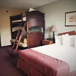 American Eagle Inn & Suites