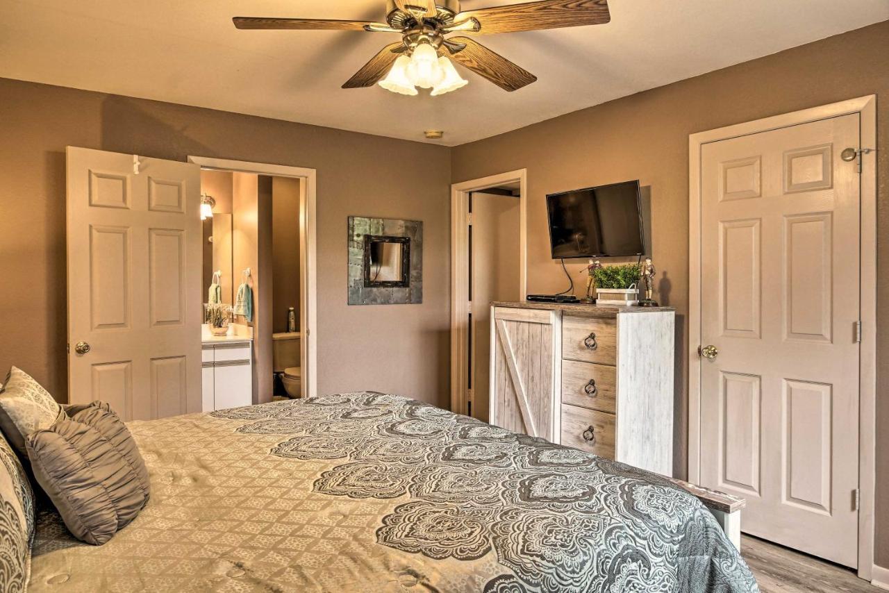 Apartment In 4 Mi To The 76 Strip!