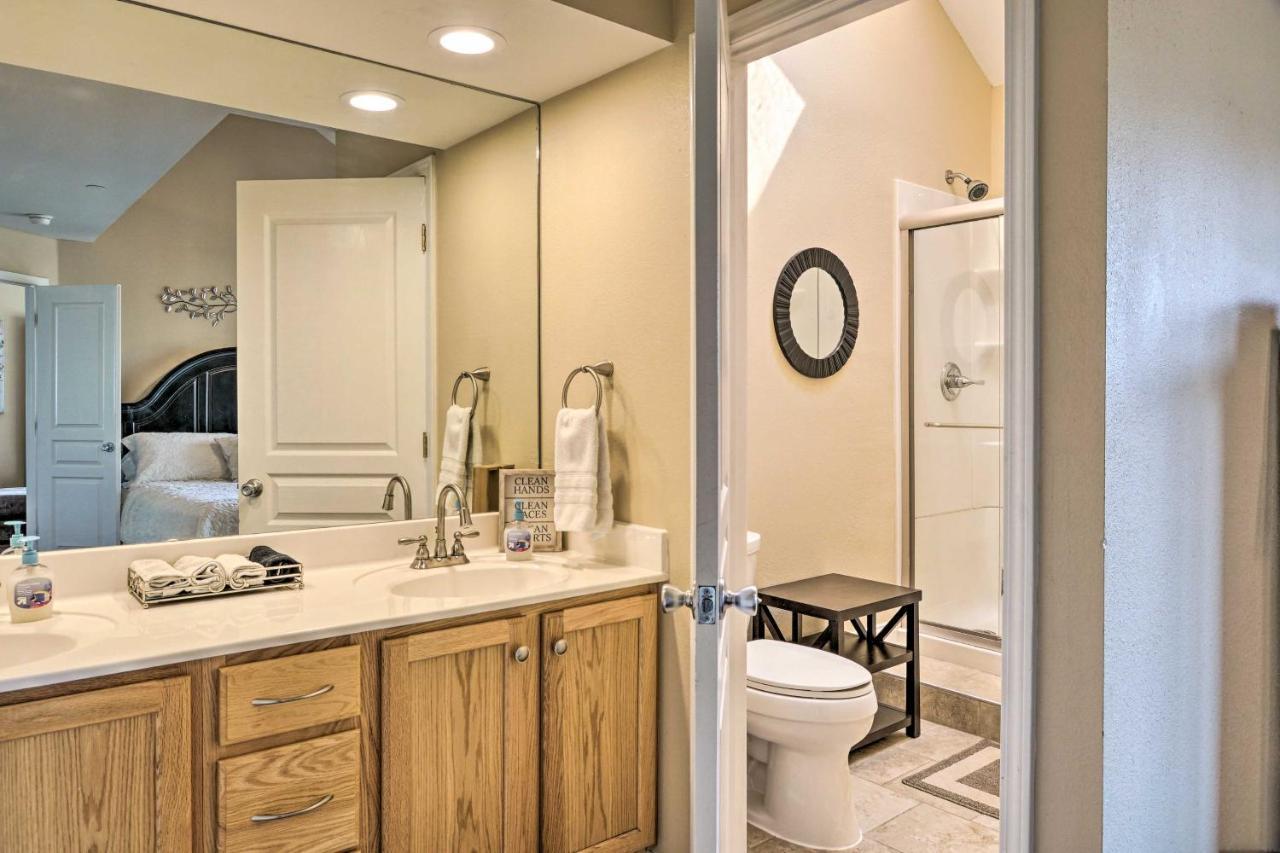 Family With Pool Access, Near Table Rock Lake! *