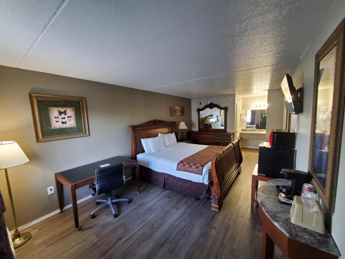King & Hotel Branson