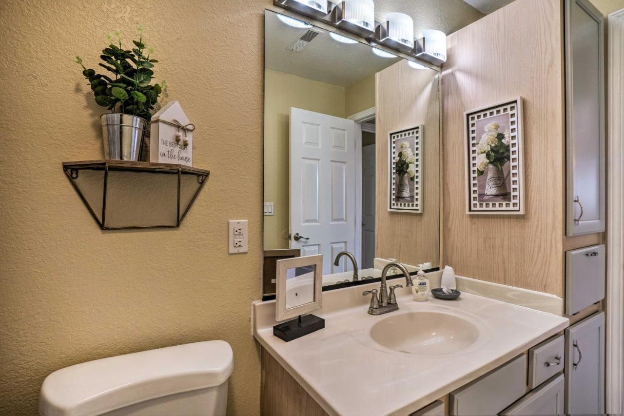 Apartment On Thousand Hills Golf Course!
