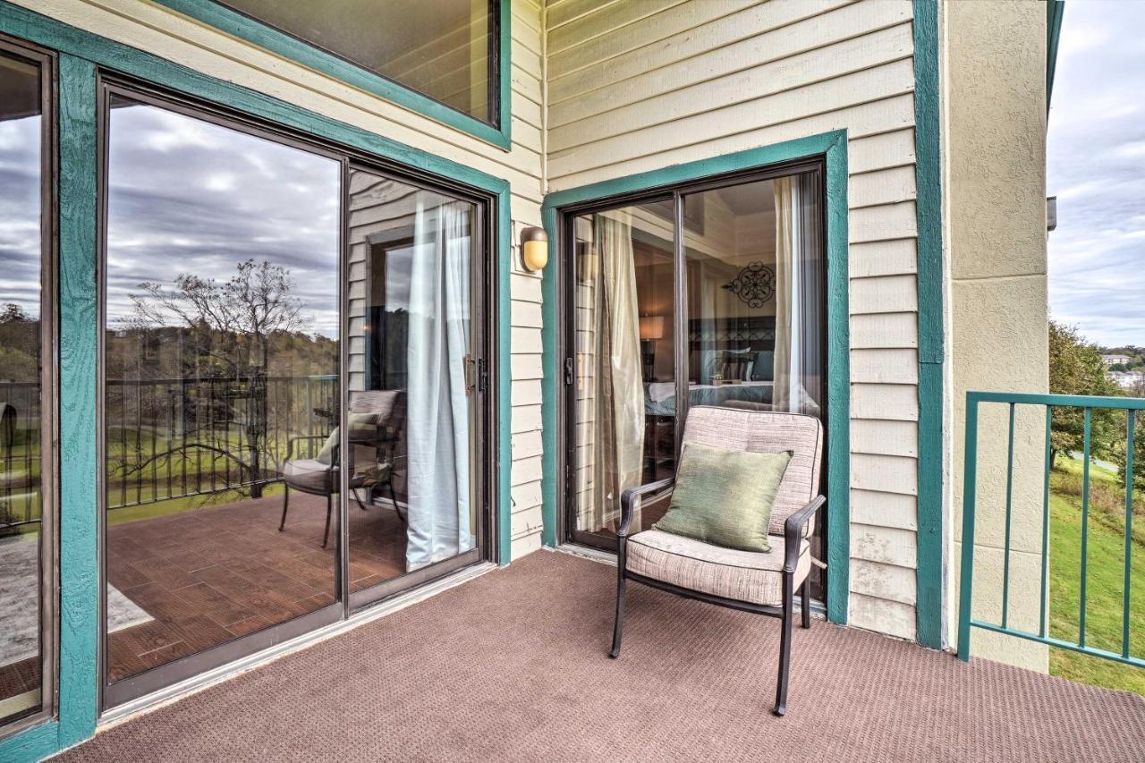 On Thousand Hills Golf Course! Apartment